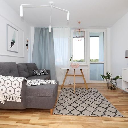 Romaszewskiego Zoliborz Bedroom Pokoj Metro Varsó Kültér fotó