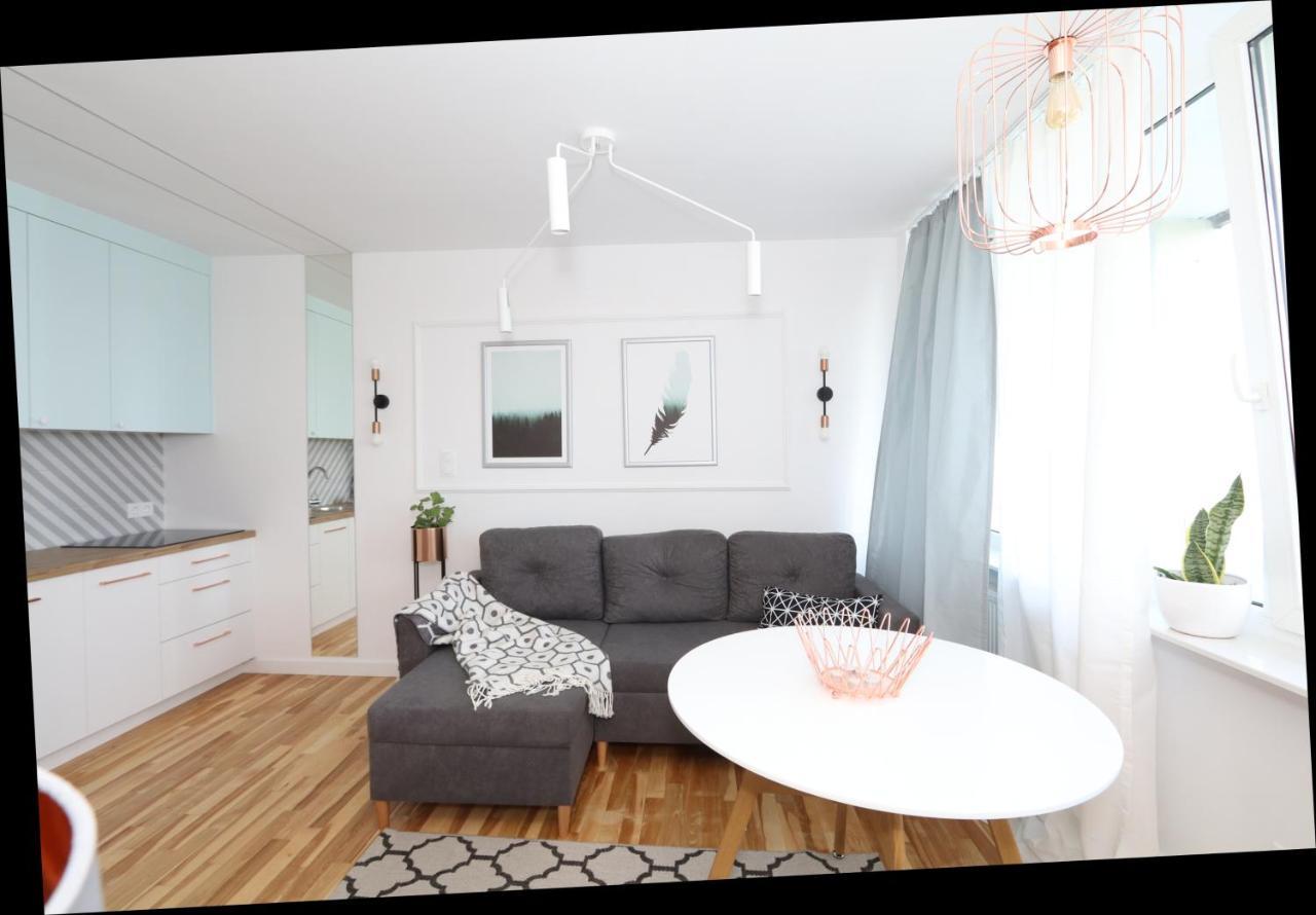 Romaszewskiego Zoliborz Bedroom Pokoj Metro Varsó Kültér fotó