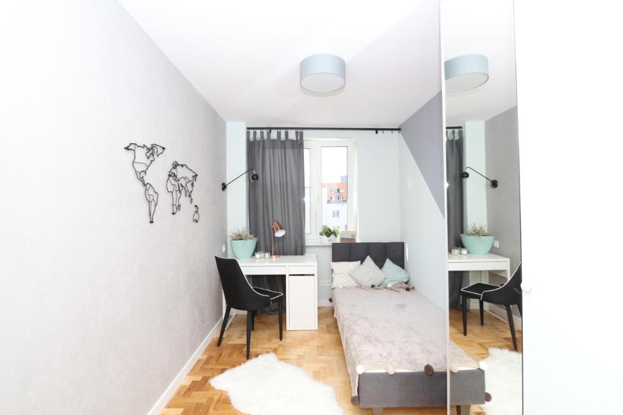 Romaszewskiego Zoliborz Bedroom Pokoj Metro Varsó Kültér fotó