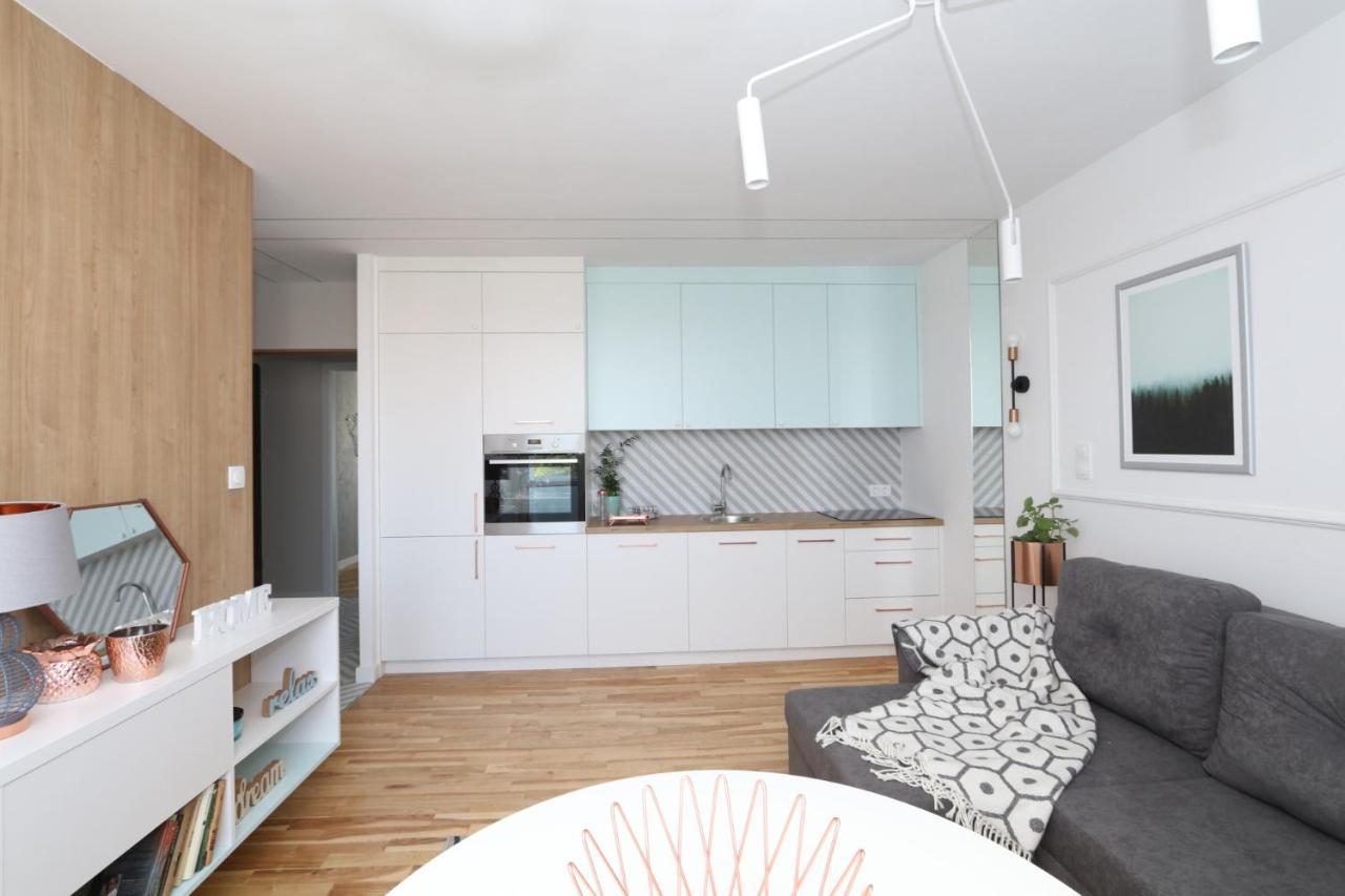 Romaszewskiego Zoliborz Bedroom Pokoj Metro Varsó Kültér fotó